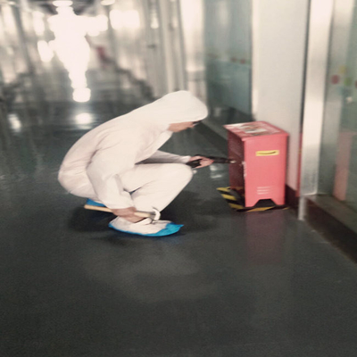 Áo khoác dùng một lần không dệt Bộ quần áo Hazmat dùng một lần Microporous